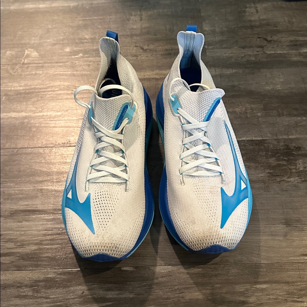 Mizuno NEO Vista - Picture 2 of 5